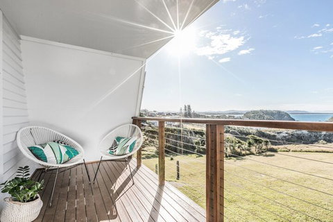 A PERFECT STAY - A Frame - Accommodation Guide 3