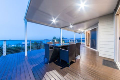 Hydeaway Bay Beach House - Accommodation Asia 0