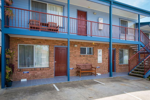Heritage House Motel & Units - Accommodation Guide 4