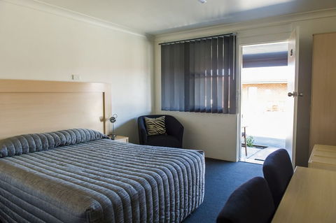 Cherry Blossom Motel - Accommodation Asia 3