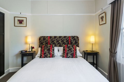 Ashdowns Of Dover B&B - Accommodation Asia 6