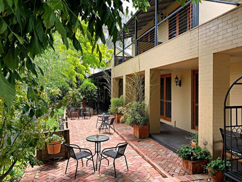 CocknBull Boutique Hotel - Accommodation Asia 4