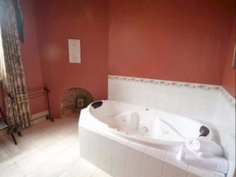 Bordello Hotel Bar & Spa - Accommodation Asia 1