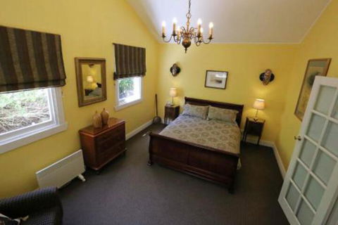 Mirkwood Forest Self Contained Spa Cottages - Accommodation Asia 5
