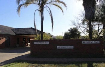 Condobolin NSW Accommodation Asia