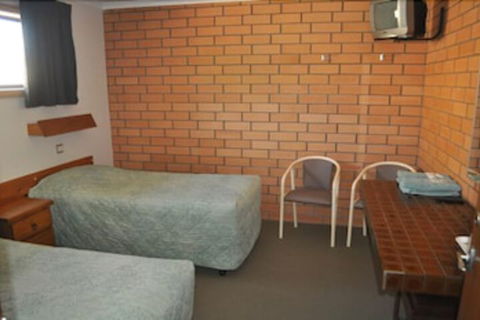Keith Motor Inn - Accommodation Guide 5
