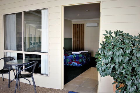 Pittsworth Motor Inn - Accommodation Guide 2