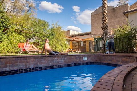 Alice Springs YHA - Hostel - Accommodation Asia 2