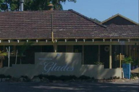 Glades Motor Inn - Accommodation Asia 7
