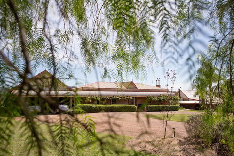 Bluebush Estate - Accommodation Asia 2