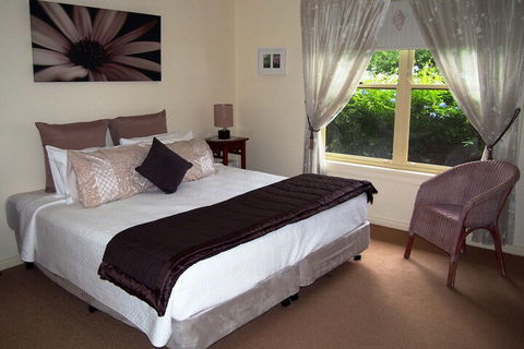 Bluebush Estate - Accommodation Asia 5