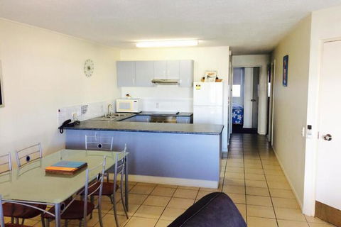 Coral Sea Apartments - Accommodation Asia 2