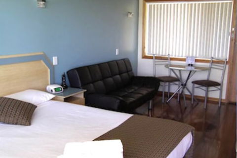 Koala Tree Motel - Accommodation Asia 4