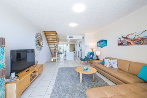 On The Beach Resort Bribie Island - Accommodation Asia 6