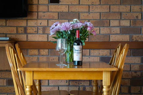 Blickinstal Barossa Valley Retreat - Accommodation Asia 3