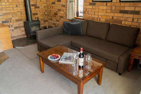 Blickinstal Barossa Valley Retreat - Accommodation Asia 6