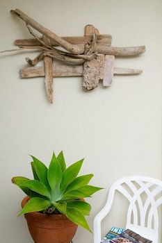 Sea & Soul Beachside Studios - Accommodation Guide 6