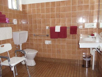 Town & Country Motor Inn - Accommodation Asia 5
