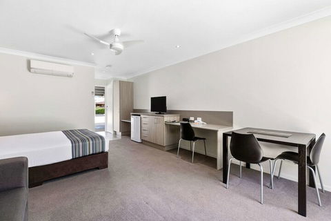 Econo Lodge Beachside - Accommodation Asia 6