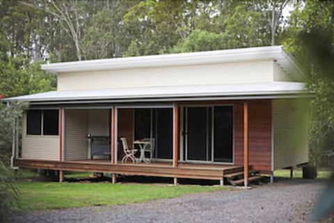 Crookneck Retreat - Accommodation Guide 0