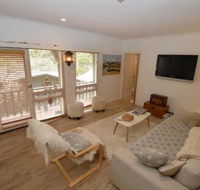 Karas 10 - Accommodation Asia