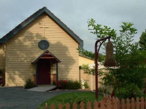 Bell Chapel B & B - Accommodation Asia 0