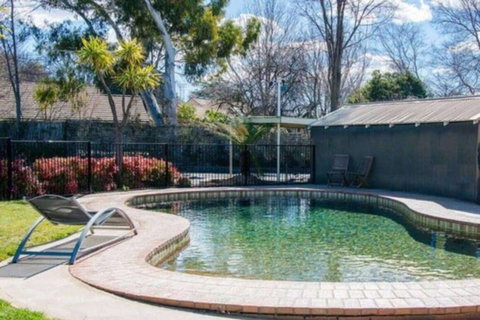 Central Caleula Motor Lodge - Accommodation China 1