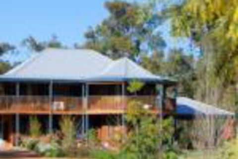 Riverwood Retreat - Accommodation Asia 0