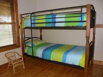 Beachport Retreat Holiday House - Accommodation Asia 2
