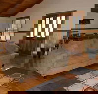 Beachport Retreat Holiday House - Accommodation Asia