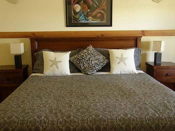 Beachport Retreat Holiday House - Accommodation Asia 3
