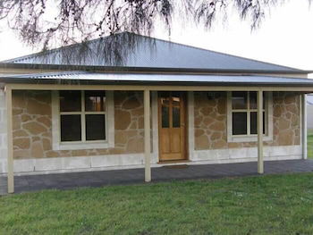 Beachport Retreat Holiday House - Accommodation Asia 6