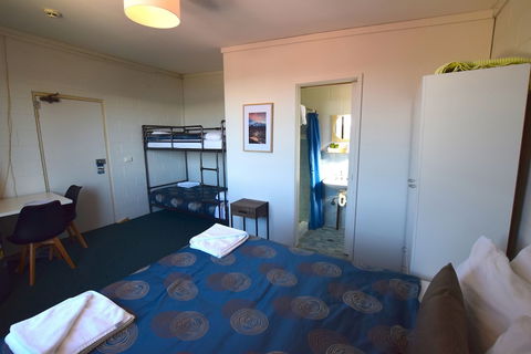 Alpine Resort Motel - Accommodation Asia 4