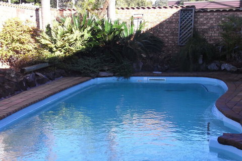 Central Motel Nelson Bay - Accommodation China 3