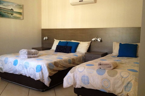 Central Motel Nelson Bay - Accommodation China 7