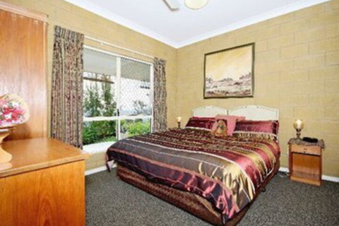 Wallaby Ridge Retreat - Accommodation Asia 3