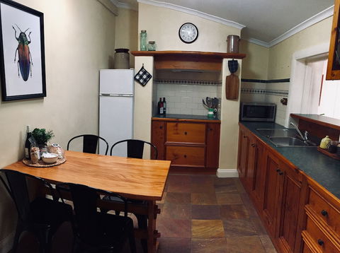 Greenock's Old Telegraph Station - Accommodation Asia 0