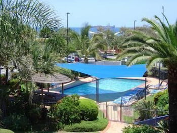 Casablanca Beachfront Holiday Apartments - Accommodation Asia 5