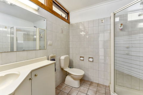 William Macintosh Motor Lodge - Accommodation Asia 2
