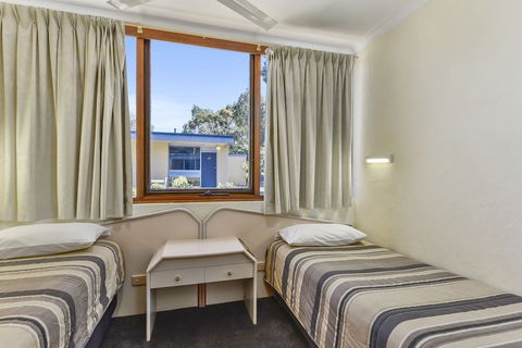 William Macintosh Motor Lodge - Accommodation Asia 6
