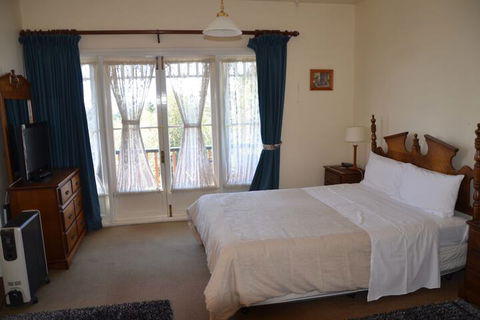 Leura House - Accommodation Asia 4