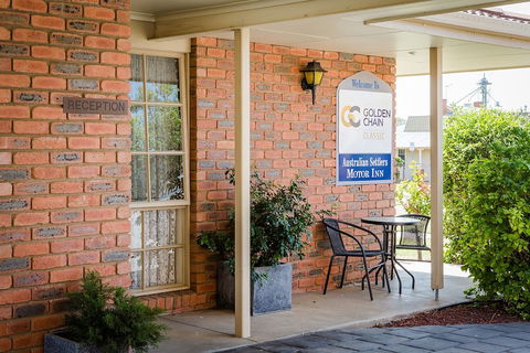 Australian Settlers Motor Inn - Accommodation Asia 1