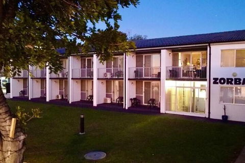 Zorba Motel - Accommodation China 1