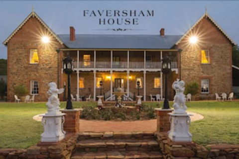 Faversham House - Accommodation Guide 0
