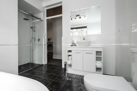 Lanzerac Country Estate - Accommodation Asia 2