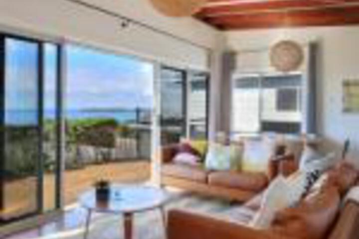 Buangla NSW Accommodation Asia
