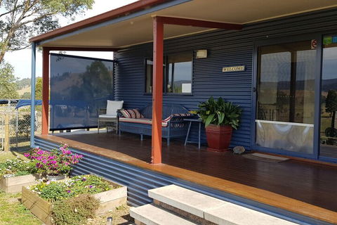 The Wattle Lodge - Accommodation Asia 2