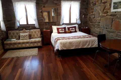 1860 Wine Country Cottages - Accommodation Asia 3