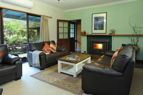 Lavender Farm - Accommodation Asia 7