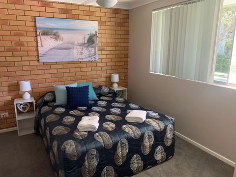 Beachlander Holiday Apartments - Accommodation Asia 3